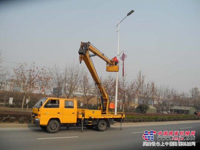 旅游开发公司的新航路：引领地方经济腾飞